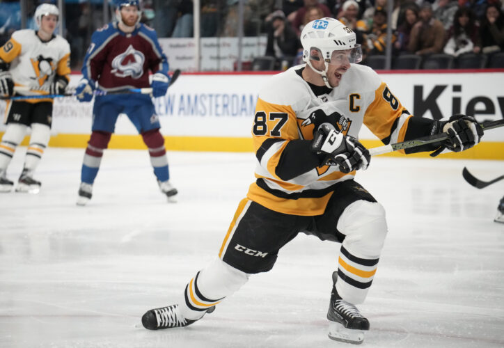 Penguins knock off Avs